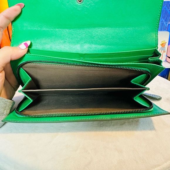 Bottega Veneta Ayers Snakeskin Leather Wallet - Picture 10 of 13